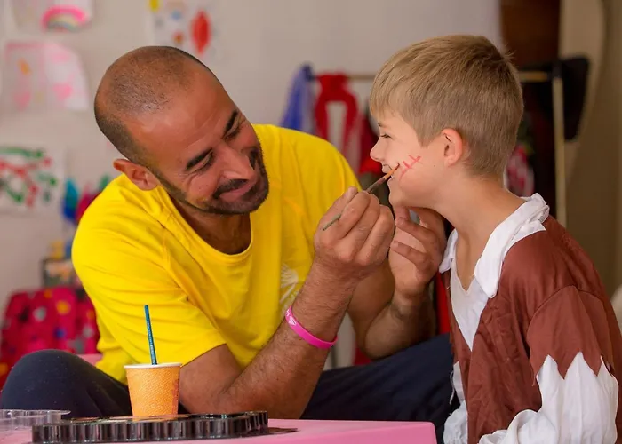 Parque de Campismo Playa Del Sol 6p 3bdrms 2bthrms